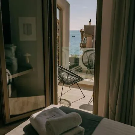 Sorores Seaside Living,by Idealstay Experience * Agia Pelagia (Creta)